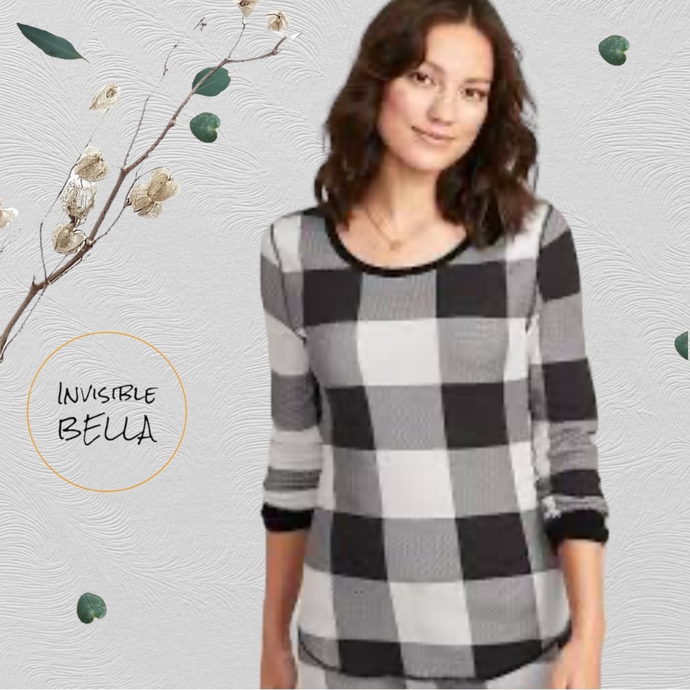 Old Navy long sleeve. Size Large